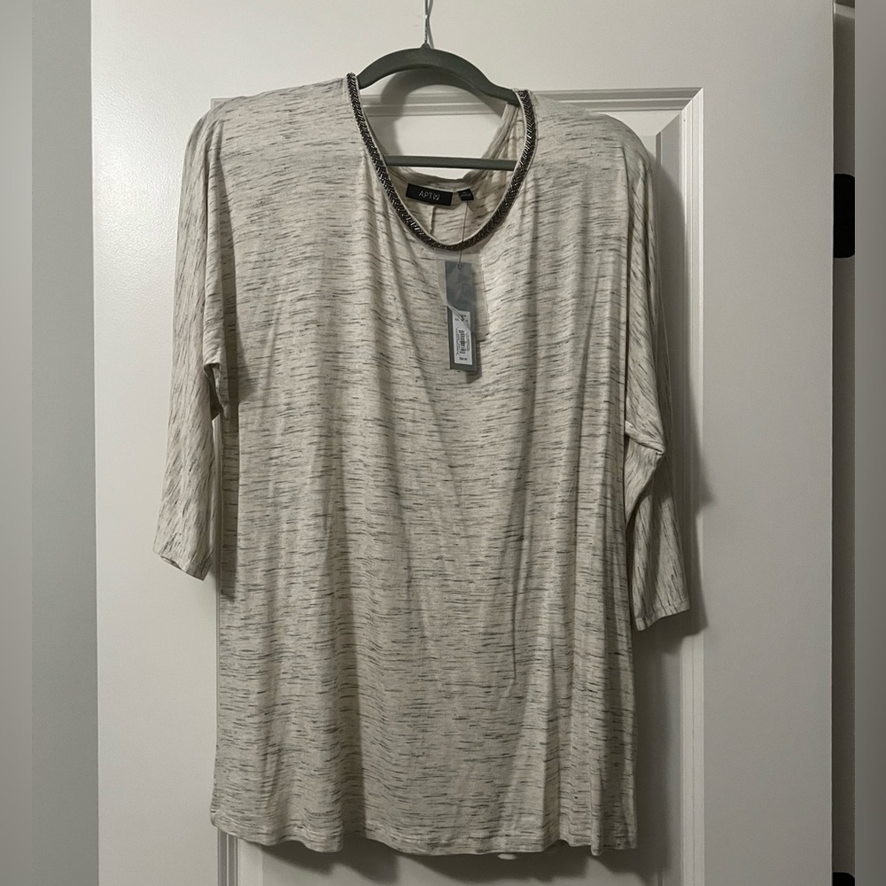 NWT APT 9 BEAUTIFUL DETAILED BEADED NECK TOP